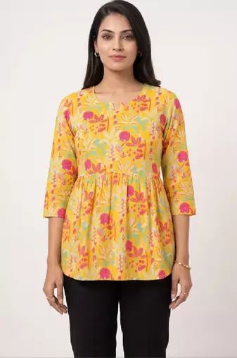 Women floral printed floral kurta