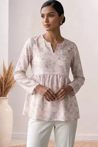 Women floral printed floral georgette kurta