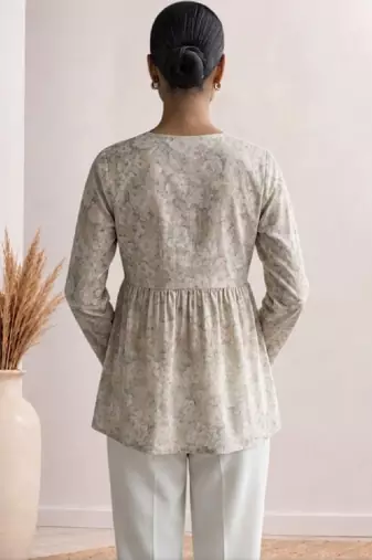 Women floral printed floral georgette kurta