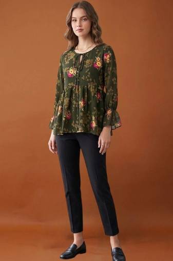 Women floral printed flared sleeves floral georgette kurta