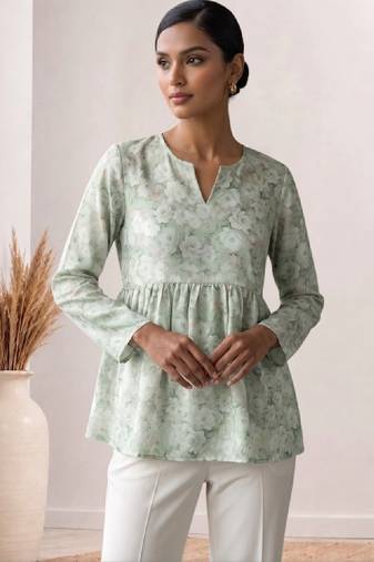 Women floral printed floral georgette kurta