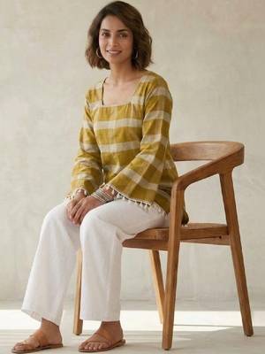 Women bell sleeves kurta 2