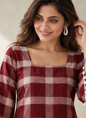 Women bell sleeves kurta 4