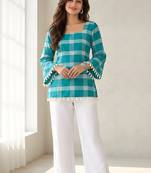 Women checked flared sleeves kurta