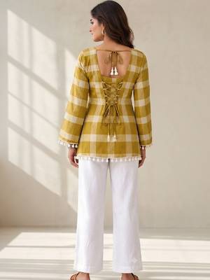 Women checked flared sleeves kurta 3