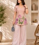 Women floral printed floral kurta