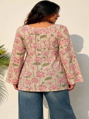 Women floral printed flared sleeves floral kurta 3