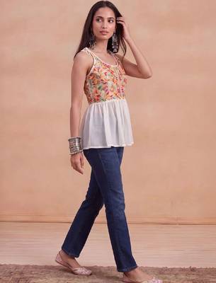 Women floral embroidered thread work floral georgette kurta 2
