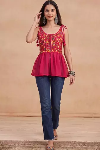 Women ethnic motifs embroidered thread work indie florals georgette kurta