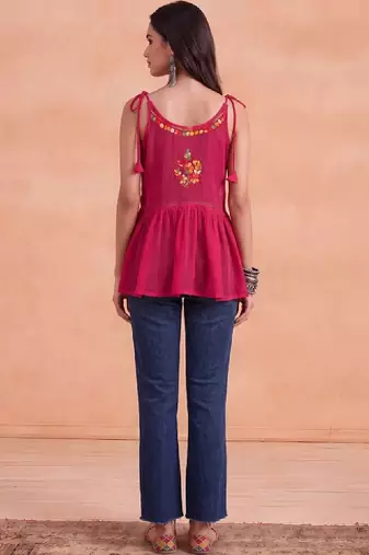 Women ethnic motifs embroidered thread work indie florals georgette kurta
