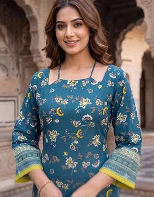 Women floral printed floral kurta 3