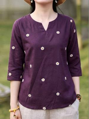 Women floral embroidered floral kurta 2