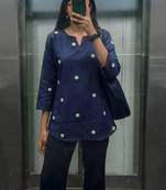 Women floral embroidered floral kurta