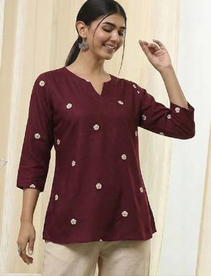 Women floral embroidered thread work floral kurta 2