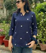 Women floral embroidered floral kurta