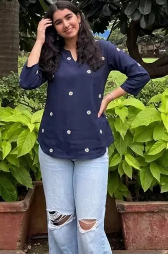 Women floral printed floral kurta