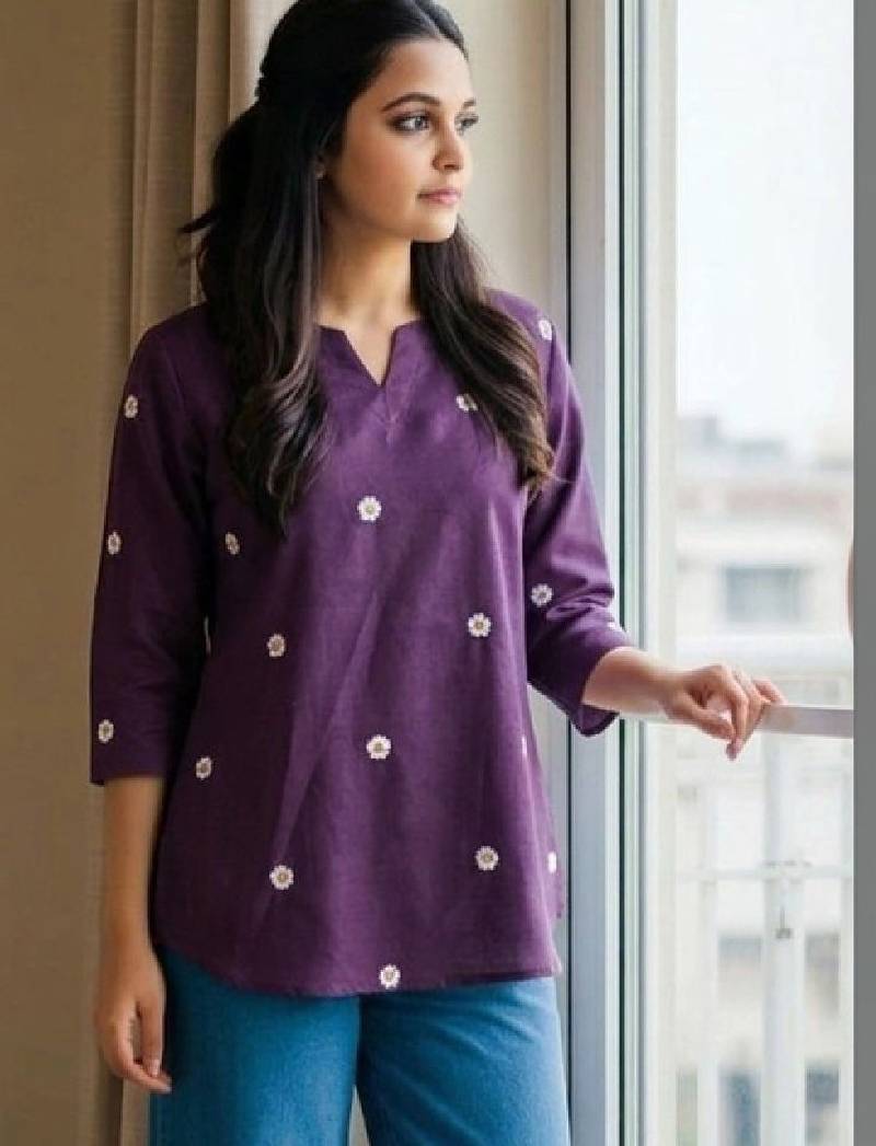 Women floral printed floral kurta