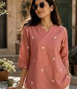 Women floral embroidered floral kurta