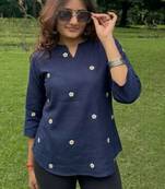 Women floral embroidered floral kurta