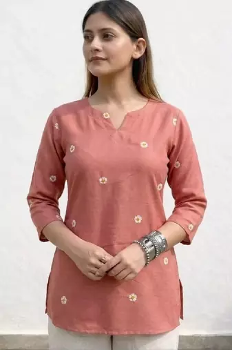 Women floral embroidered thread work floral kurta