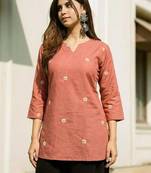 Women floral embroidered thread work floral kurta