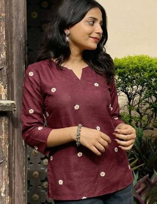 Women floral printed floral kurta 1