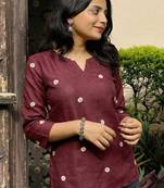 Women floral printed floral kurta