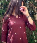 Women floral embroidered kurta