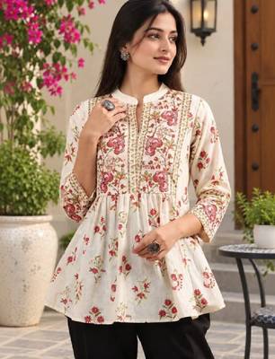 Women floral printed thread work floral kurta 2
