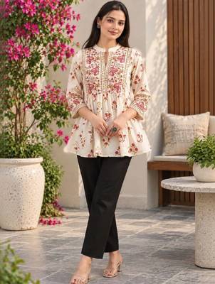 Women floral printed thread work floral kurta 3
