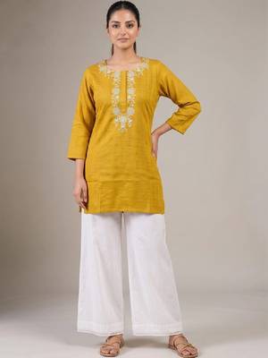 Women embroidered thread work handloom kurta 1