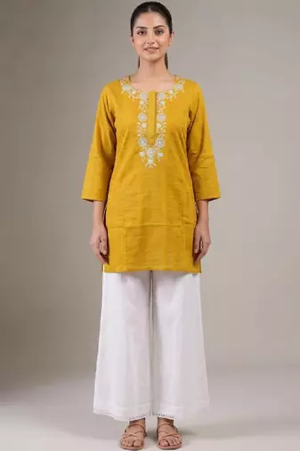 Women embroidered thread work handloom kurta