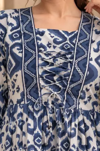 Women ethnic motifs printed kurta
