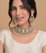 Multi-strand pearl choker and earrings set