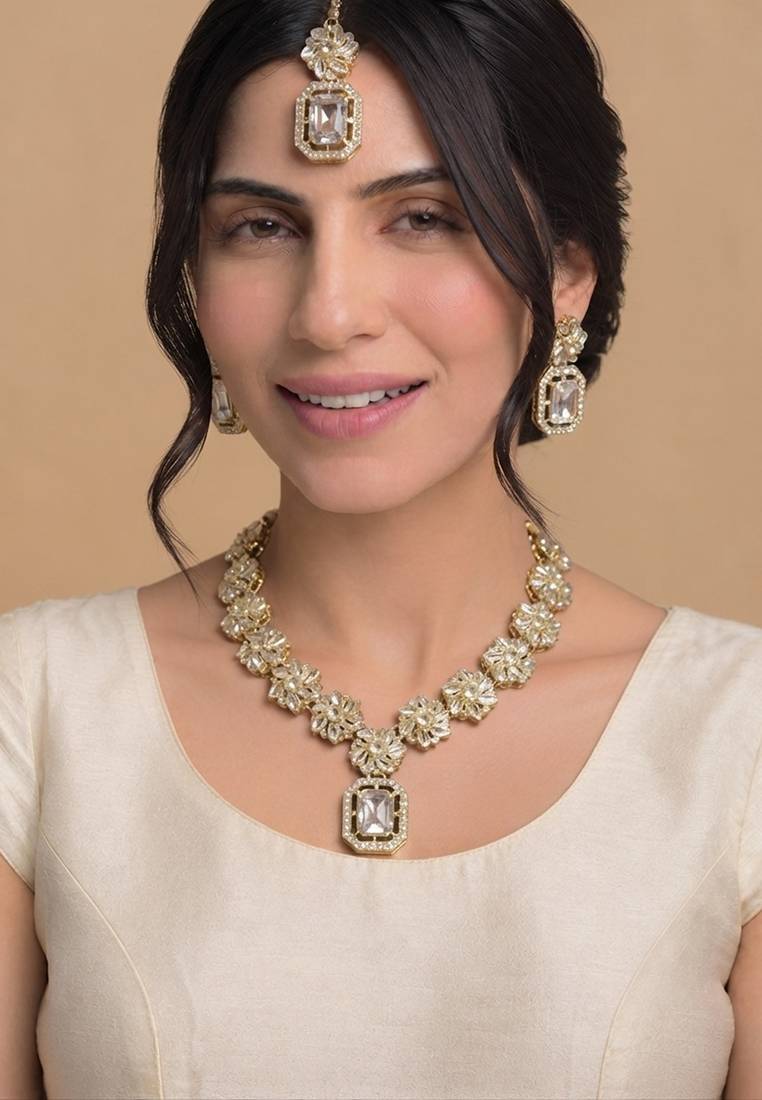 Emerald green necklace and jhumka set