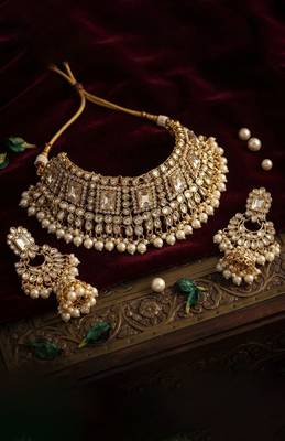 Multi-strand pearl choker and earrings set 4