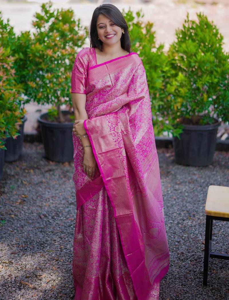 pink color kanchipuram silk blend zari weaving saree with blouse piece