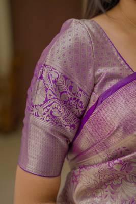 purple color kanchipuram silk blend zari weaving saree with blouse piece 5