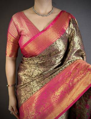 black -pink color kanjivaram silk blend flower zari woven saree with blouse 5