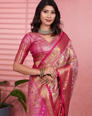 pink color kanchipuram silk blend zari weaving saree with blouse piece 5