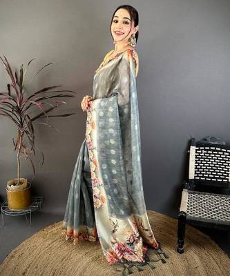 grey color cotton blend flower digital printed saree with blouse 2