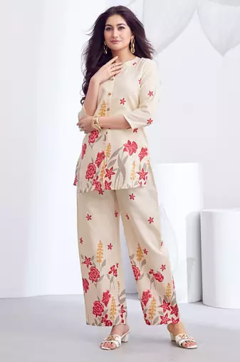 Cream pink floral printed rayon 2-pieces co-ord sets for women