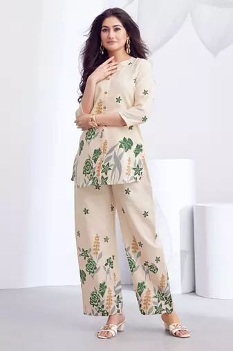 Cream green floral printed rayon 2-pieces co-ord sets for women