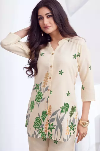 Cream green floral printed rayon 2-pieces co-ord sets for women