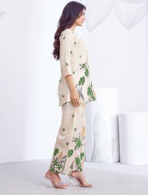 Cream green floral printed rayon 2-pieces co-ord sets for women 3