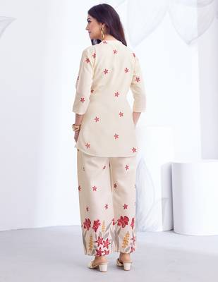 Cream pink floral printed rayon 2-pieces co-ord sets for women 5