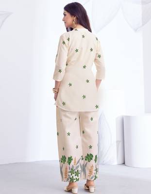 Cream green floral printed rayon 2-pieces co-ord sets for women 5