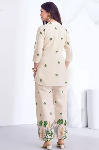 Cream green floral printed rayon 2-pieces co-ord sets for women