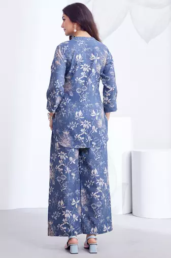 Blue floral printed rayon 2-pieces co-ord sets for women
