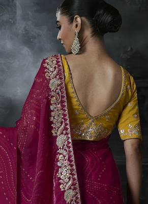 rani pink organza sequinece work party wear saree 3
